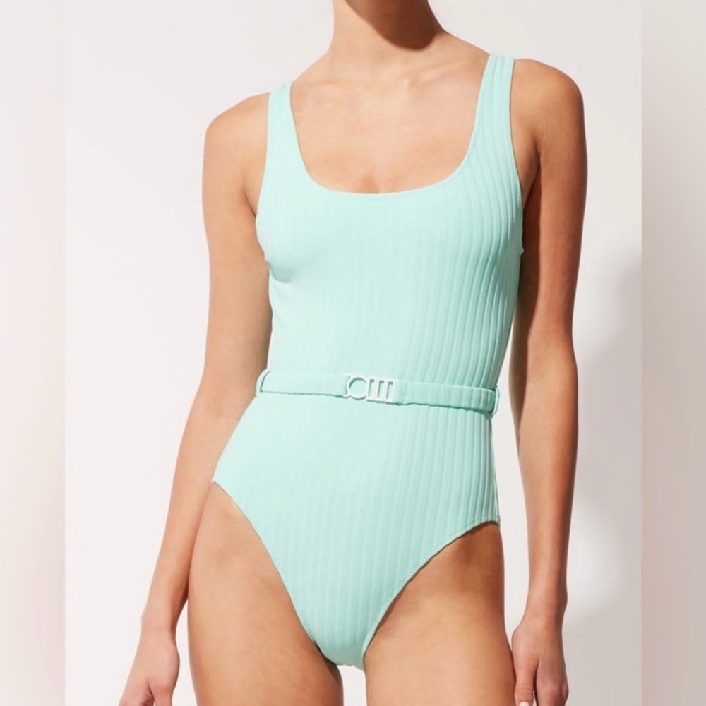 NWT SOLID & STRIPED Annemarie ribbed belted one piece size medium
